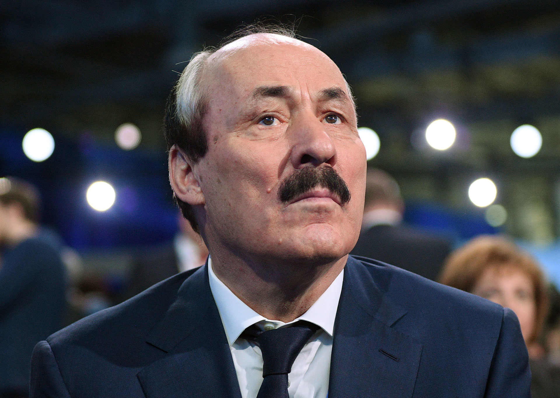 Рамазан Абдулатипов готов вернуться в Дагестан фельдшером фото