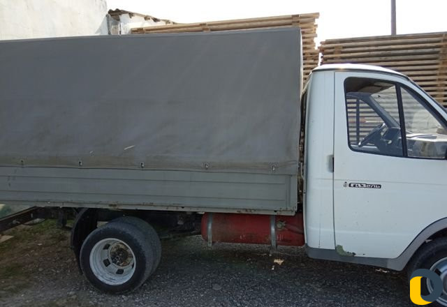 Грузоперевозки фото